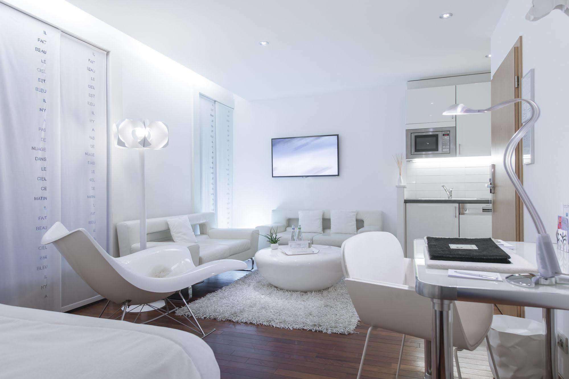 La Cour Des Augustins Boutique Gallery Design Hotel Geneva Exterior photo