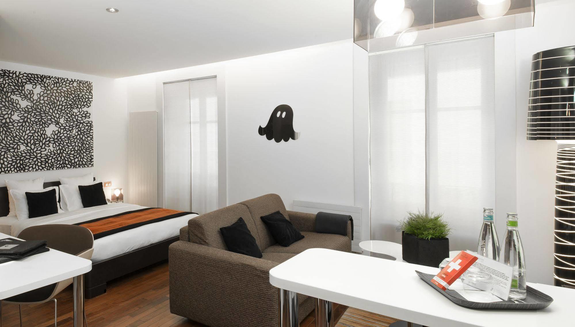 La Cour Des Augustins Boutique Gallery Design Hotel Geneva Exterior photo